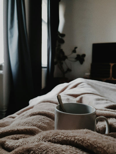 How to Stress Less During Sick Days with Little Kids - Vommat